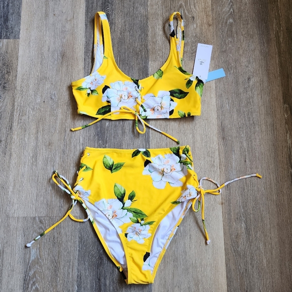 Cupshe Other - NWT CUPSHE BIKINI SETS